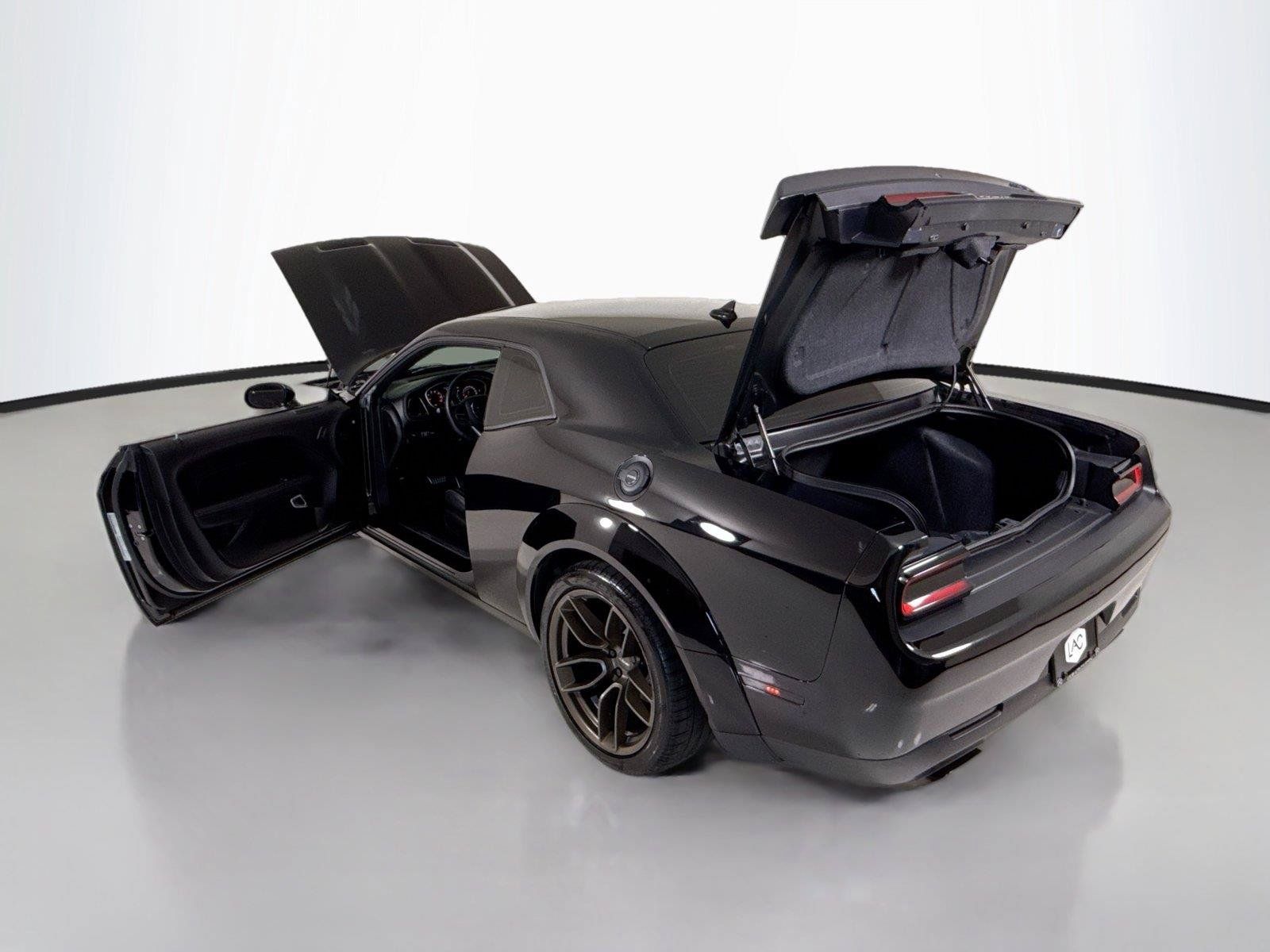 Used 2022 Dodge Challenger SRT Hellcat RWD image 37