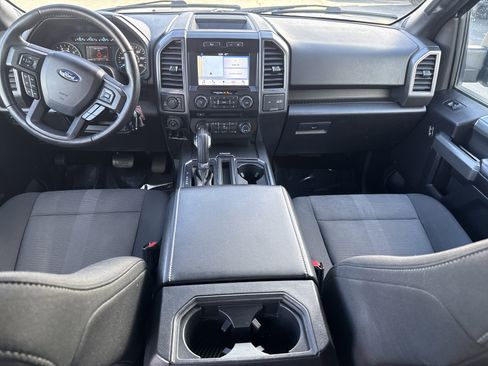 Used 2017 Ford F150 XLT w/ Equipment Group 302A Luxury image 16