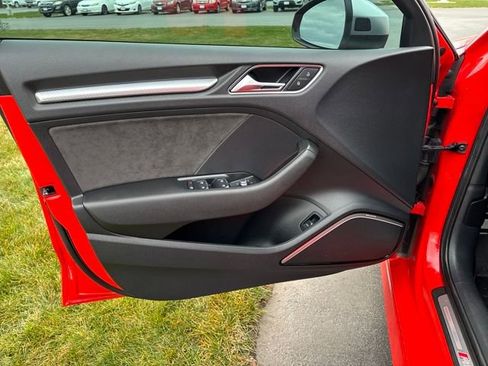 Used 2018 Audi RS 3 2.5T w/ Technology Package image 10