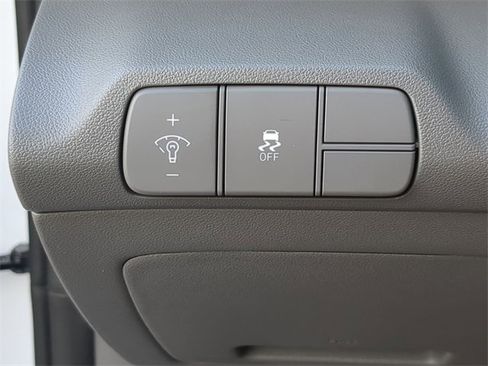 New 2025 Hyundai Elantra Sport image 20