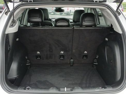 Used 2022 Jeep Compass Latitude w/ Sun and Sound Group AWD/4WD image 27