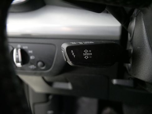 Used 2019 Audi Q5 2.0T Premium Plus w/ Premium Plus Package image 32