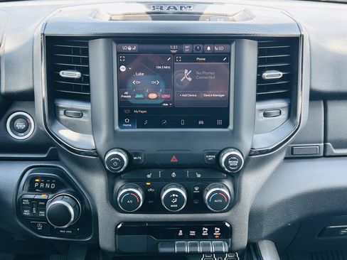 Used 2023 RAM 1500 Big Horn AWD/4WD image 18
