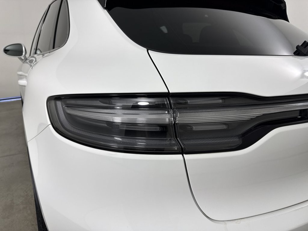 Certified 2023 Porsche Macan GTS AWD/4WD image 17