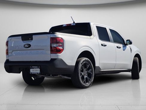 New 2025 Ford Maverick XLT w/ XLT Luxury Package image 22