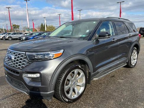 Used 2020 Ford Explorer Platinum image 3
