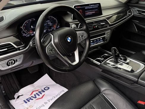 Used 2022 BMW 740i xDrive w/ Premium Package AWD/4WD image 24