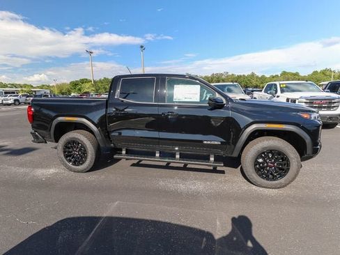 New 2026 GMC Canyon Elevation w/ Convenience Package RWD image 11