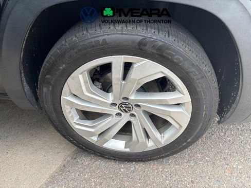 Used 2023 Volkswagen Atlas SE w/ Panoramic Sunroof Package AWD/4WD image 5