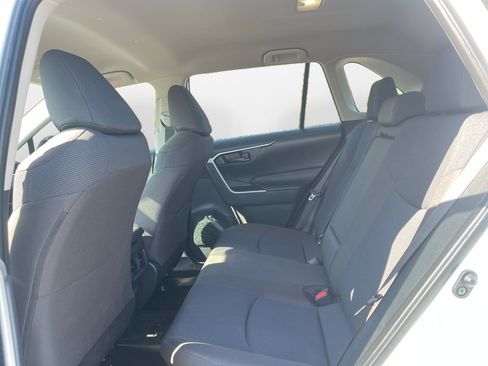 Used 2025 Toyota RAV4 LE AWD/4WD image 16
