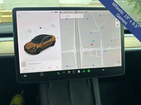 Used 2021 Tesla Model Y Long Range AWD/4WD image 17