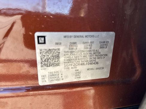 Certified 2020 Cadillac XT4 Premium Luxury image 37