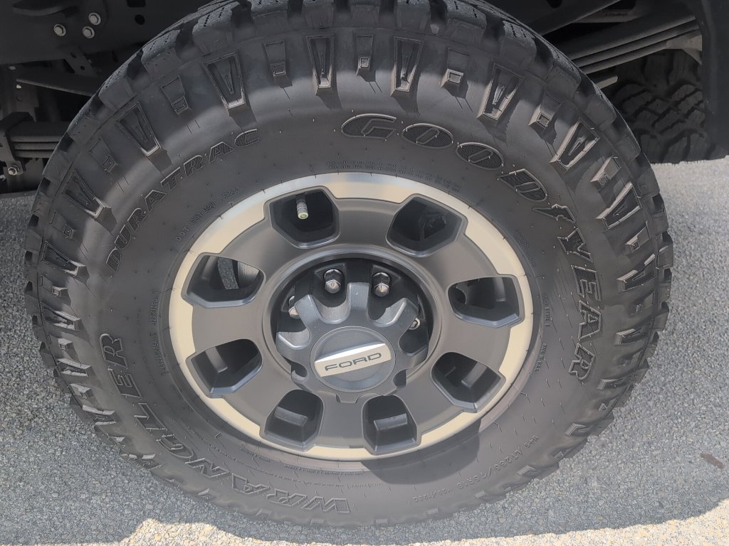 Used 2024 Ford F250 Lariat w/ Lariat Ultimate Package AWD/4WD image 11