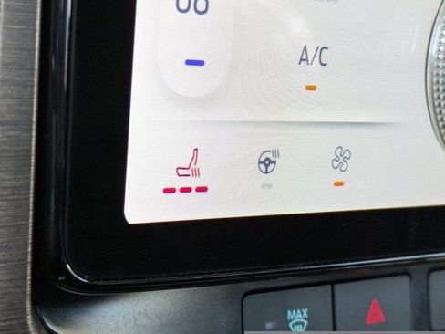 Used 2024 Ford F150 Lightning Lariat image 31