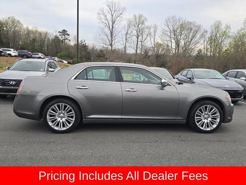 Used 2011 Chrysler 300 Limited w/ Sound Group RWD image 2