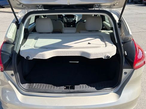 Used 2018 Ford Focus SE FWD image 10