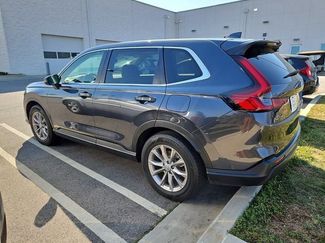 Used 2025 Honda CR-V EX-L video 3