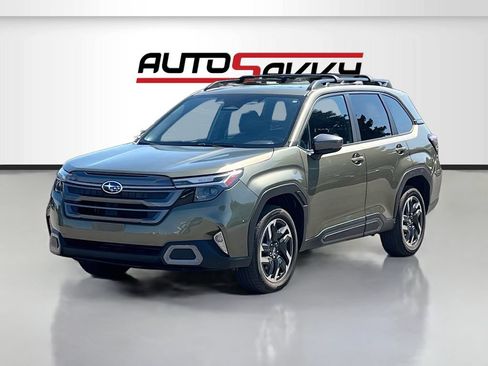 Used 2025 Subaru Forester Limited w/ Popular Package #2 AWD/4WD image 3