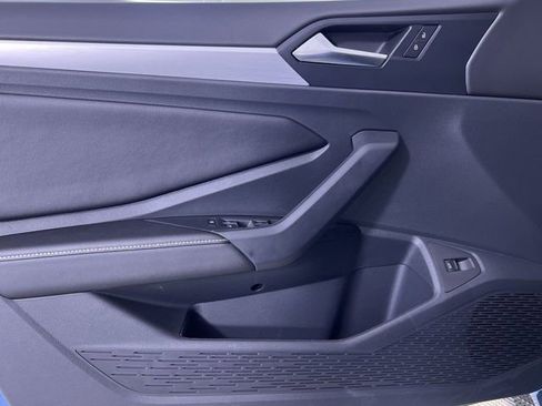 New 2025 Volkswagen Jetta SE image 24