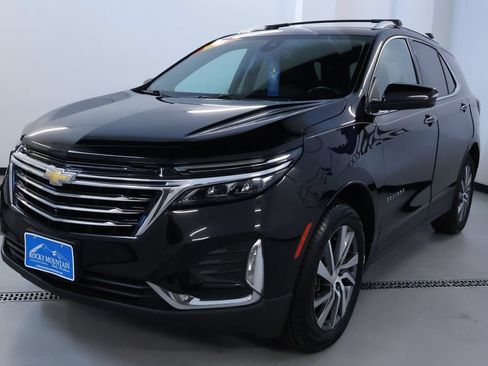 Used 2022 Chevrolet Equinox Premier AWD/4WD image 3