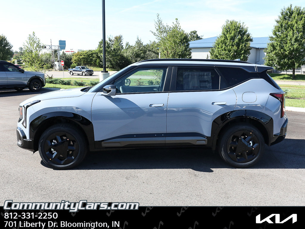 New 2027 Kia Seltos X-Line S AWD/4WD image 3