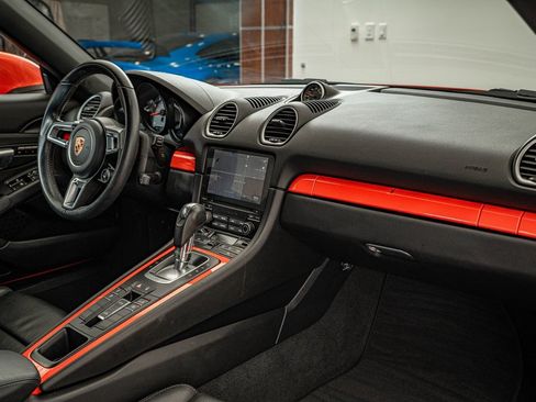 Used 2017 Porsche 718 Boxster S image 37