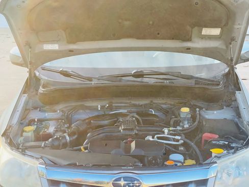 Used 2011 Subaru Forester 2.5X Premium image 13