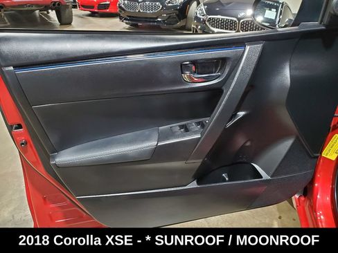 Used 2018 Toyota Corolla XSE FWD image 8