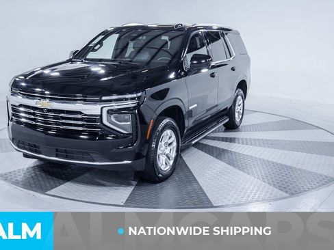Used 2025 Chevrolet Tahoe LT AWD/4WD image 2