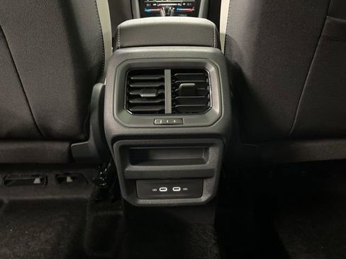 New 2026 Volkswagen Taos SE image 26