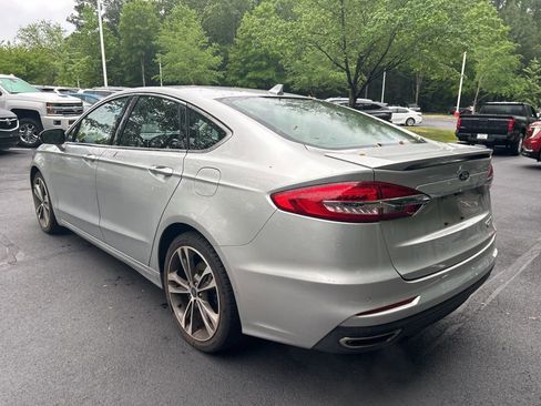 Used 2019 Ford Fusion Titanium AWD/4WD image 11
