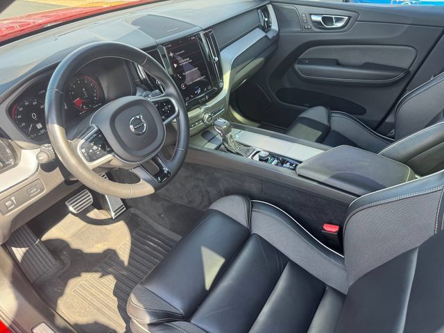 Used 2021 Volvo XC60 T5 R-Design w/ Protection Package Premier FWD image 8