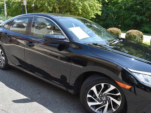 Used 2016 Honda Civic EX image 54