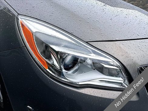 Used 2017 Buick Regal Sport Touring FWD image 23
