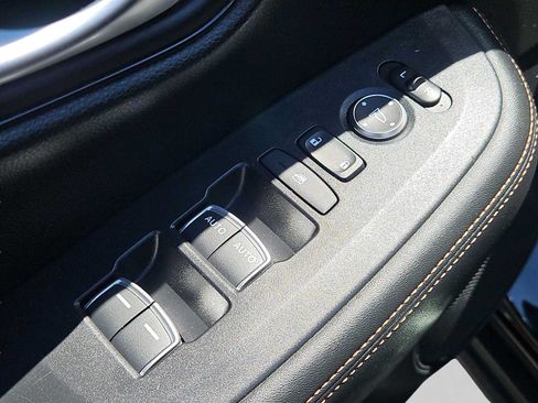 Certified 2024 Honda HR-V Sport image 23