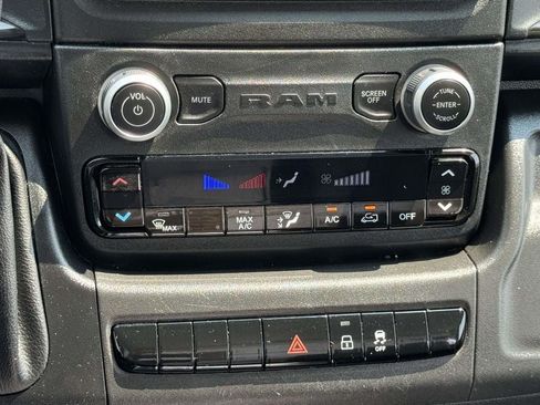 Used 2023 RAM ProMaster 2500 FWD image 5