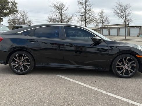 Used 2019 Honda Civic Sport image 7