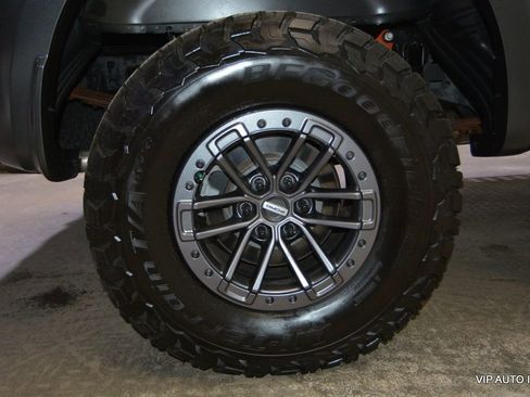 Used 2019 Ford F150 Raptor w/ Equipment Group 802A Luxury image 33