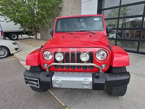 Used 2014 Jeep Wrangler Sahara w/ Connectivity Group AWD/4WD image 2