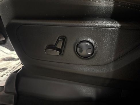 Used 2023 RAM 1500 Big Horn image 4