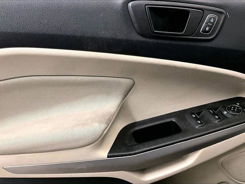 Certified 2020 Ford EcoSport S image 22