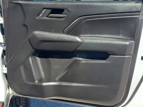 Certified 2024 Chevrolet Colorado Trail Boss w/ Technology Package image 14