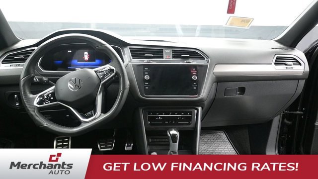 Used 2024 Volkswagen Tiguan SE R-Line AWD/4WD image 22