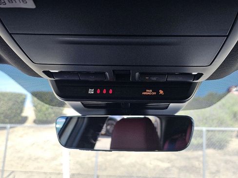 New 2026 MAZDA MAZDA3 Hatchback w/Premium Plus Pkg image 25