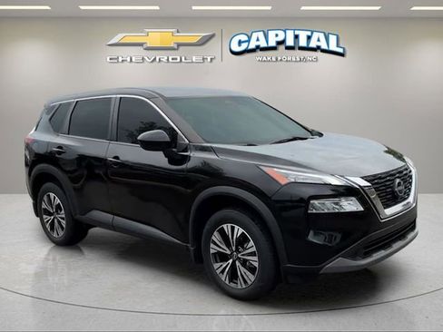 Used 2023 Nissan Rogue SV AWD/4WD image 7