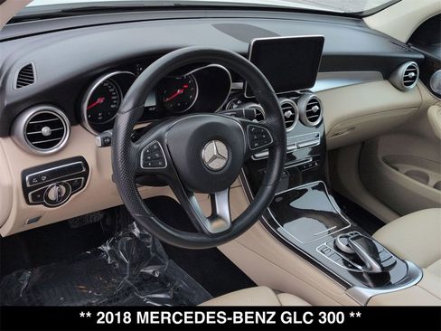 Certified 2018 Mercedes-Benz GLC 300 4MATIC image 11