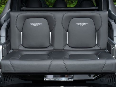 Used 2025 Aston Martin DBX 707 image 26