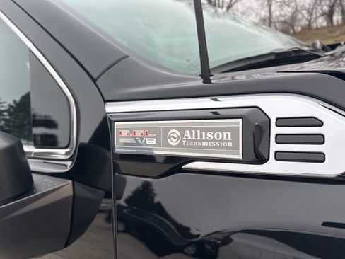 Used 2024 GMC Sierra 2500 Denali w/ Technology Package image 13