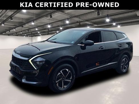 Used 2023 Kia Sportage LX image 4