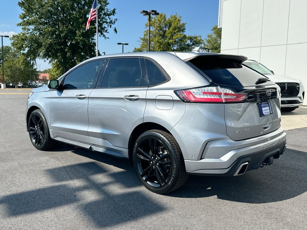 Used 2020 Ford Edge ST w/ Equipment Group 401A AWD/4WD image 6